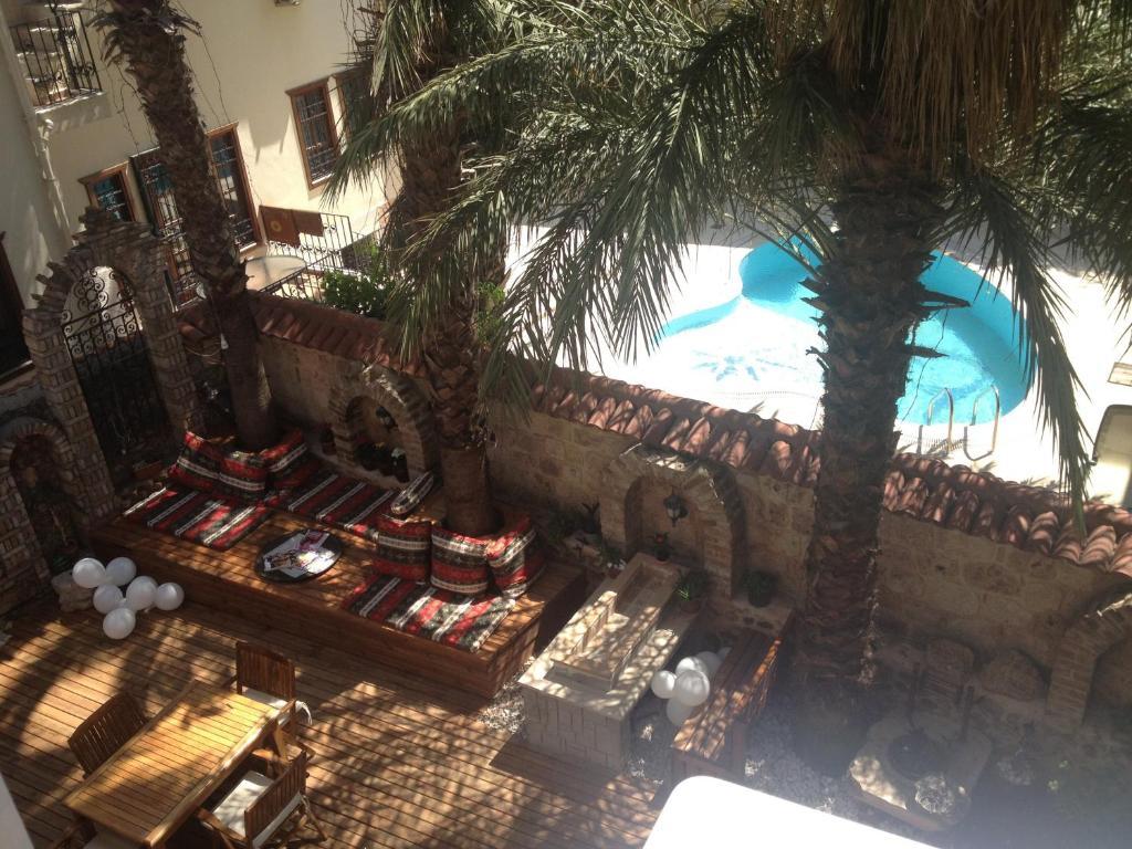 Mavi & Ani Pansiyon Antalya Exterior photo